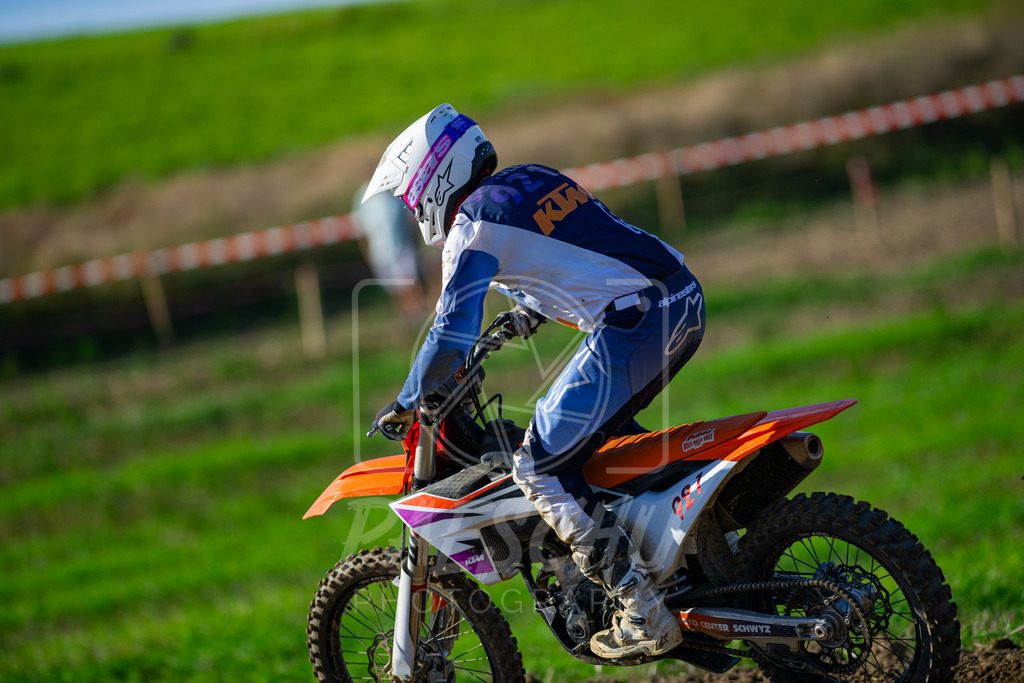 CF (355) | Paeschuphoto Shop - Wer nicht sucht der auch nicht findet.Ob Motocrossbilder oder von einem besuchtem Spiel, Hauptsache Action. - Realisiert mit Pictrs.com