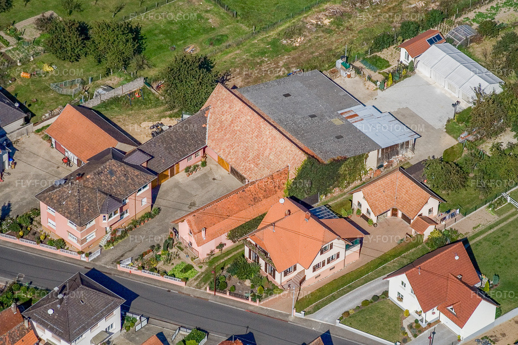 Aerial view: Rue Principale from the south in Schleithal in the state Bas-Rhin, France.Photo: IMG_13588.jpg taken on 09/28/2008 by Werner Riehm/FLY-FOTO.comResolution of the original: 3271 x 2181 px
