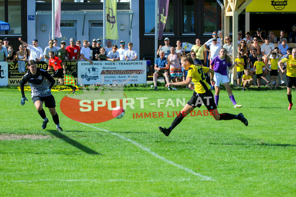 SV Oberglan Damen - Austria Klagenfurt |  ; SV Oberglan Damen - Austria Klagenfurt am 06.06.2022 in Oberglan
(Sportplatz), AUSTRIA, (Photo by Ernst Krawagner sport-fan.at) - Realisiert mit Pictrs.com