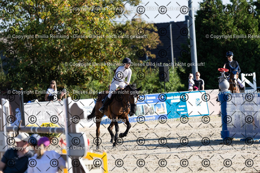 CL5A8093 | Emilia Reinking Fotografie - Realisiert mit Pictrs.com