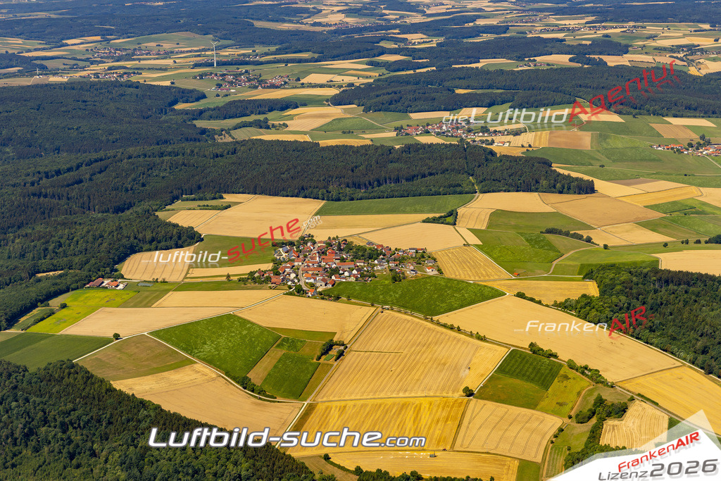 Aktuelles Luftbild von Gammersfeld Wellheim - Die Luftaufnahme wurde 2022 mittels UL-Flugzeug erstellt ( keine Drohne ) - hochauflösende Kamera-Systeme von  Canon -Beste Qualität - Für grossformatige Ausdrucke geeignet. Die Geschenkidee !