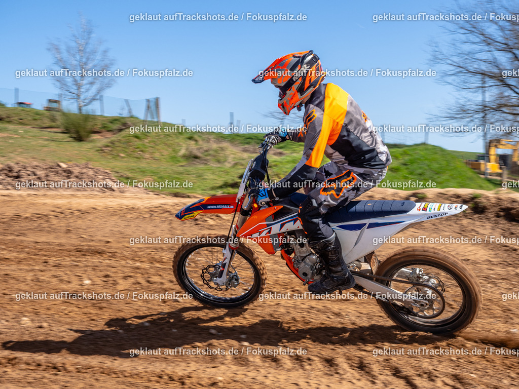 Schweyen040525-131 | Trackshots.de / Fokuspfalz.de - Realisiert mit Pictrs.com