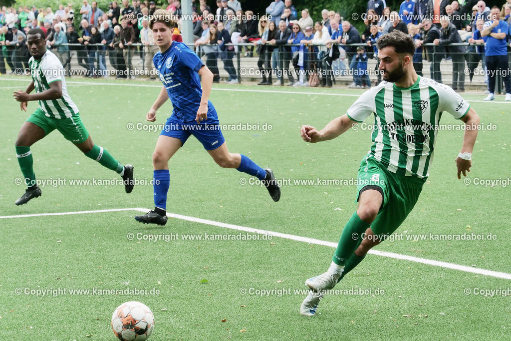 Fußball : Bezirksliga : TV Voerde - FC Sterkrade 72 | Fußball : Bezirksliga : TV Voerde - FC Sterkrade 72 am 25.05.2025 in Voerde - Realisiert mit Pictrs.com