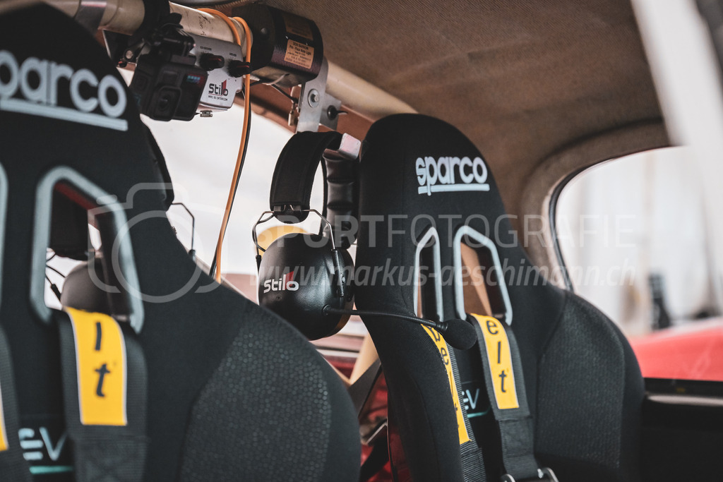 21. Arosa ClassicCar 2025 - 5. September 2025 | Der Austin Healey 3000 MK III aus dem Jahre 1964 mit Startnummer 234 von Corina Trevisan Fischer aus Aarau (SUI) am Arosa ClassicCar 2025 in der Kategorie Classic Trophy..@arosaclassiccar, @arosa.official, #arosaclassiccar, #arosa, #76curves, #classiccarBild: Sportfotografie Markus Aeschimann | www.markus-aeschimann.ch - Realisiert mit Pictrs.com