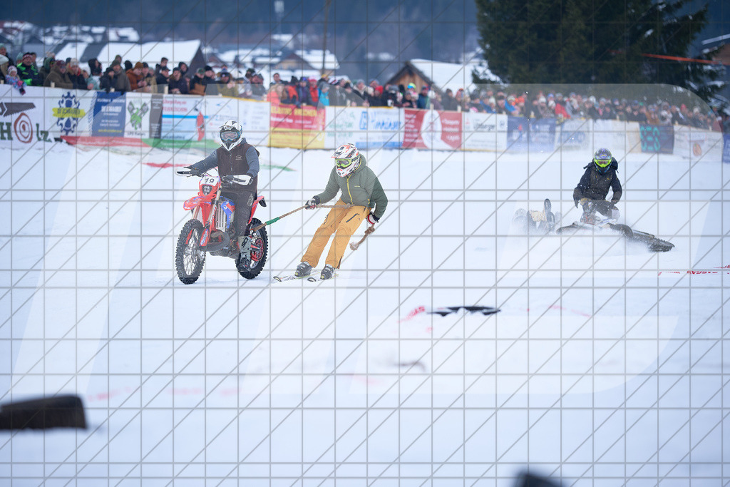 11. Holzknecht Skijöring | Skijöring am 24.01.2026: 11. Holzknecht Skijöring in Gosau am Dachstein, Oberösterreich, ÖsterreichFoto: © 2026 Martin Bihounek | mb-creative.eu