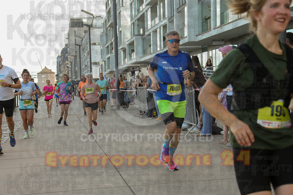 250920_1448_EX1_7648 | Sportfotografie im Rhein-Sieg Kreis, Köln, Bonn, NRW, Rheinland Pfalz, Hessen, etc. Unser Tätigkeitsfeld umfasst den Laufsport vom Volkslauf über den Marathon, Duathlon, Triathon bis zum Ultralauf wie Kölnpfad Ultra oder Schindertrail.