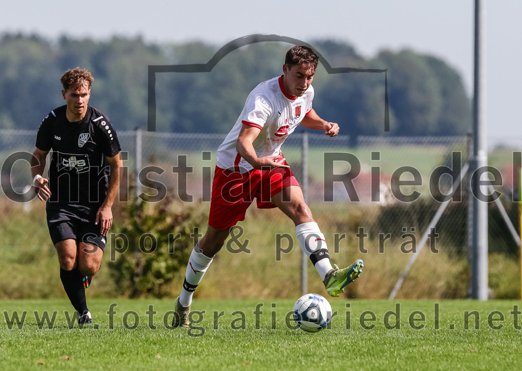 2023-09-17_035_SG_Anzing-Parsdorf_II_gegen_TSV_Zorneding_II | Anzing, Deutschland, 17.09.2023:
Fußball, A-Klasse 2023 / 2024, 5. Spieltag, Endergebnis: 1:1

Florian Rimböck (TSV Zorneding, #11)

Foto: Christian Riedel / fotografie-riedel.net