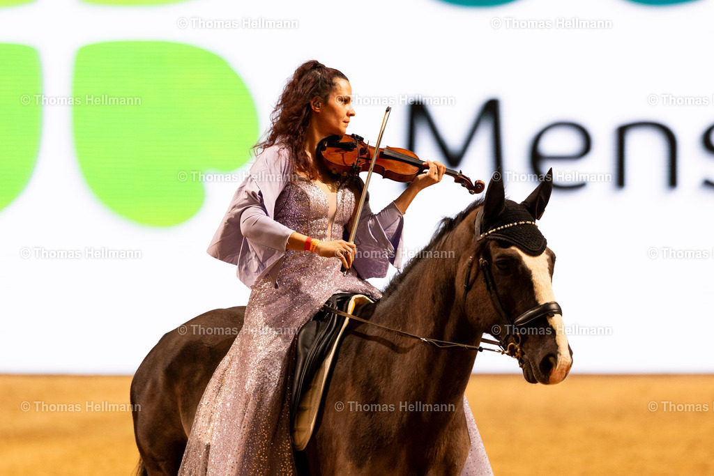 TH_Mirela Paulus_ Showcup_26630 | EQUITANA 2025 am 08.03.25 in Essen