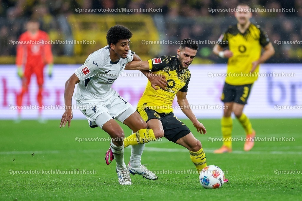 BVB07122501026 | 07.12.2025, Fußball, Borussia Dortmund - TSG 1899 Hoffenheimt, 1. Fußball Bundesliga, 13. Spieltag, Signal Iduna Park, Saison 2025 2026: Bernardo&nbsp;(TSG Hoffenheim #13) im Zweikampf gegen  Yan Couto&nbsp;(BVB #02)  DFB regulations prohibit any use of photographs as image sequences and or quasi-video.