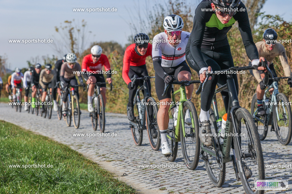 6R3A0037 | PANNONIA GRAVEL 2025 #pannoniagravel #gravel #offroad #onroad #burgenland #neusiedlersee #nrm #neusiedlerseeradmarathon #yourpictrs #sportshot_your_pictrs @Sportshot Photography www.sportshot.de