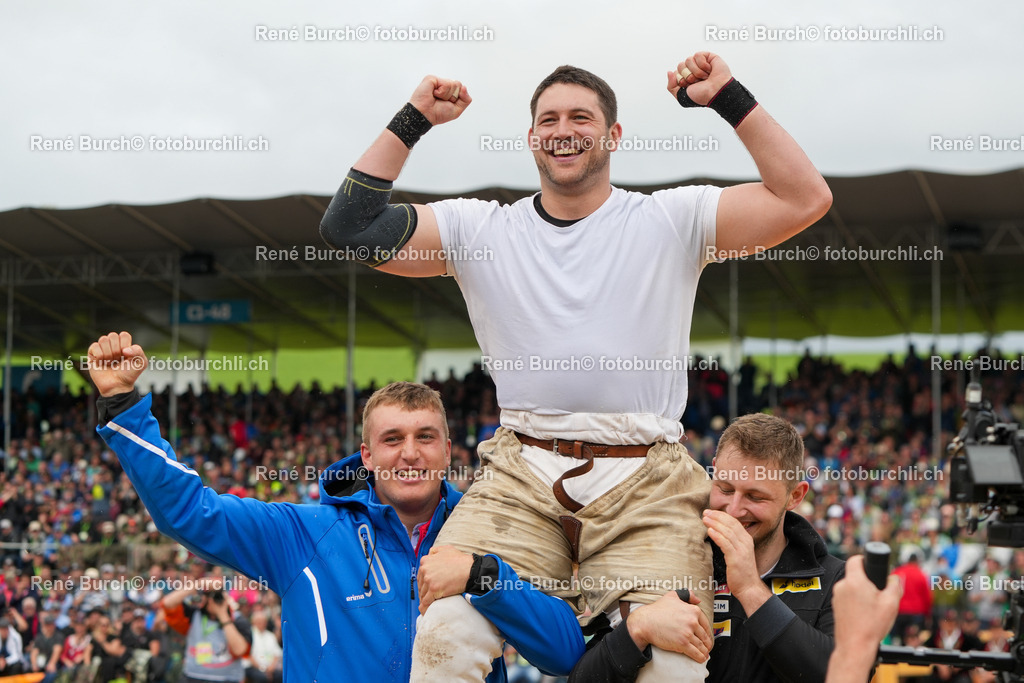 RB_09188 | René Burch leidenschaftlicher Fotograf aus Kerns in Obwalden.  Hier finden sie Sport, Landschaft und Natur Fotografie.
 - Realisiert mit Pictrs.com