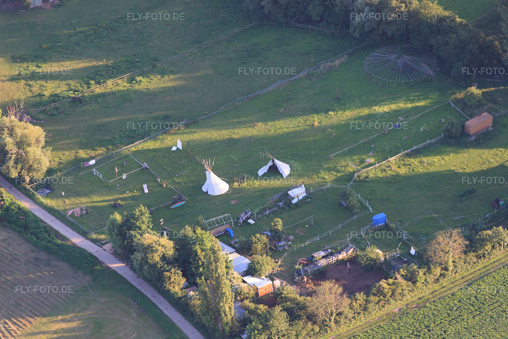 Luftbild: Pfadfinder Camp an der Purzelmarkwiese im Ortsteil Billigheim in Billigheim-Ingenheim im Bundesland Rheinland-Pfalz in Deutschland. Foto: IMG_51097.jpg vom 22.07.2012 durch Werner Riehm/FLY-FOTO.deAuflösung des Originals: 4752 x 3168 px