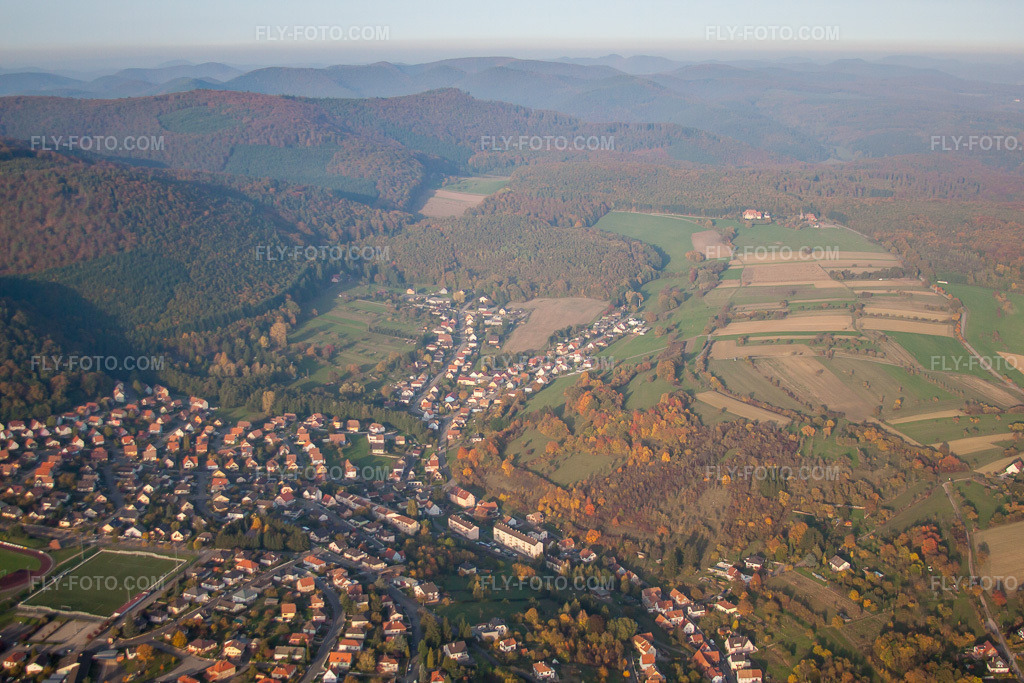 Aerial view: View of the town in Niederbronn-les-Bains in the state Bas-Rhin, France.Photo: IMG_54160.jpg taken on 10/21/2012 by Werner Riehm/FLY-FOTO.comResolution of the original: 4752 x 3168 px
