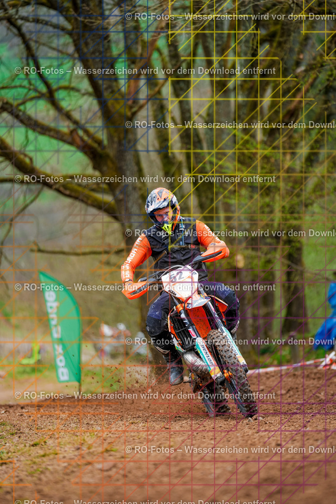 5 Lauf Mernes-562 | Sportfotografie von RO-Fotos: Motorsport, Motocross, Enduro, Laufveranstaltungen und Triathlon. Professionelle Fotos von Sportlern und Events. - Realisiert mit Pictrs.com
