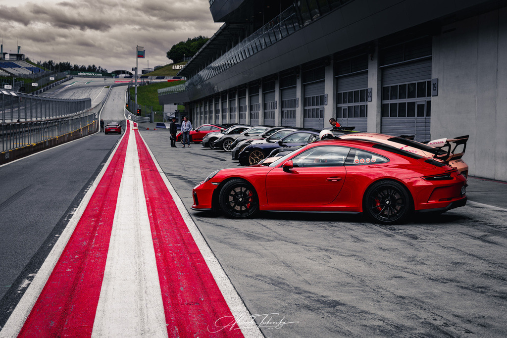 Red Bull Ring 2025 | Entdecken Sie die faszinierende Welt von Alexander Tschuncky Arts: Kreative Fotografie, atemberaubende Automobilkunst und hochwertiger Bilderdruck. Lassen Sie sich inspirieren! - Realisiert mit Pictrs.com