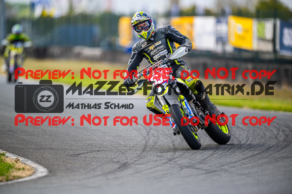 MaZZes_FotoMatrix_231001_4414 | S4