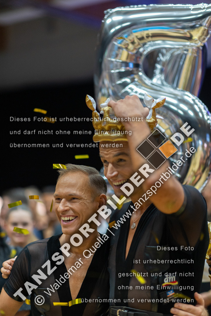 20230114-14707 | Hier finden Sie Tanz Bilder vom Latein und Standard Formationen tanzen. Sportbilder vom Tanzsport. Schöne Fotos und von Weltmeisterschaft, Europameisterschaft, Bundesliga, Regionalliga, Oberliga und Landesliga sowie von GOC Stuttgart, DanceComp, WM Bremen