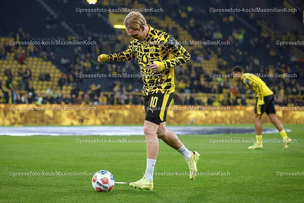 BVB19122501005 | 19.12.2025, Fußball, Borussia Dortmund - Borussia Mönchengladbach, 1. Fußball Bundesliga, 15. Spieltag, Signal Iduna Park, Saison 2025 2026: Julian Brandt&nbsp;(BVB #10)  DFB regulations prohibit any use of photographs as image sequences and or quasi-video.