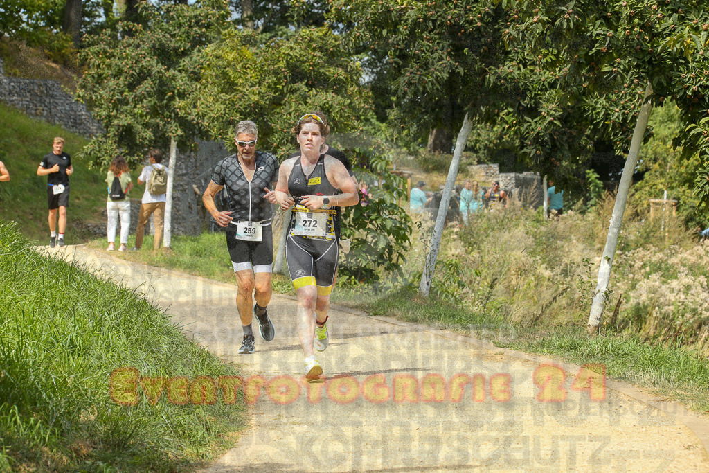 250824_1316_EX1_1844 | Sportfotografie im Rhein-Sieg Kreis, Köln, Bonn, NRW, Rheinland Pfalz, Hessen, etc. Unser Tätigkeitsfeld umfasst den Laufsport vom Volkslauf über den Marathon, Duathlon, Triathon bis zum Ultralauf wie Kölnpfad Ultra oder Schindertrail.