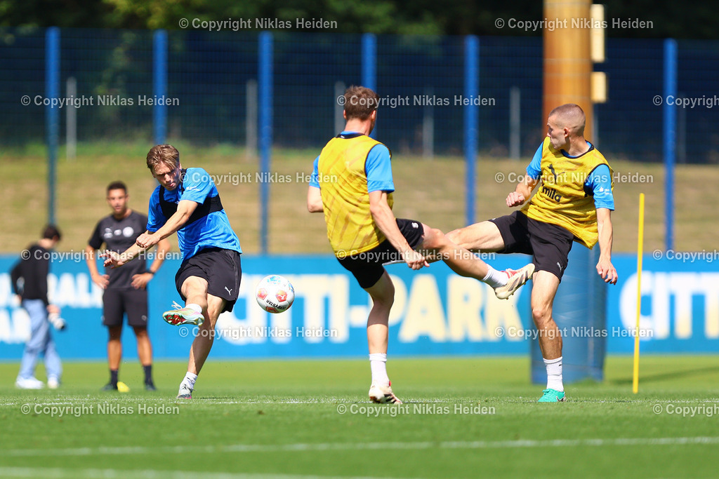 NH_HolsteinKiel_Training_28082025 | #10 Jonas Therkelsen (Holstein Kiel)Fußball I Herren I Training I Saison 2025-2026 I Holstein Kiel I 28.08.2025 I Citti-Fußballpark
