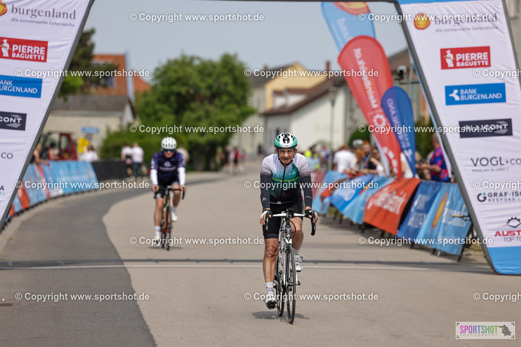 VJ__9345 | Neusiedlersee Radmarathon 2026@sportshot_your_pictrs #yourpictures#roadtowm2029 #nrm #neusiedlerseeradmarathon #neusiedlersee #neusiedlerseetourismus #burgenland #mörbisch #nrm26 #burgenlandtourismus #voglundco #poweredbyburgenlandtourismus #radsport #rad #marathon #ucigranfondo #visitburgenland #ucigranfondoworldseries