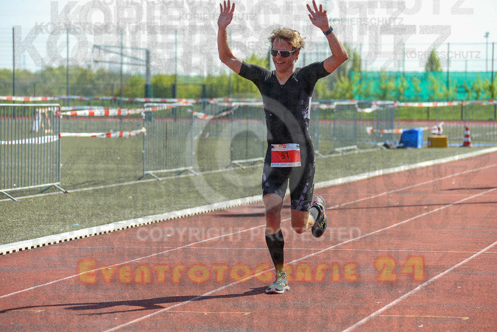 220424_1150_EX1_4997 | Sportfotografie im Rhein-Sieg Kreis, Köln, Bonn, NRW, Rheinland Pfalz, Hessen, etc. Unser Tätigkeitsfeld umfasst den Laufsport vom Volkslauf über den Marathon, Duathlon, Triathon bis zum Ultralauf wie Kölnpfad Ultra oder Schindertrail.