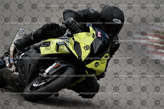25bt02-1002 | markuskiefer.com - Realisiert mit Pictrs.com
