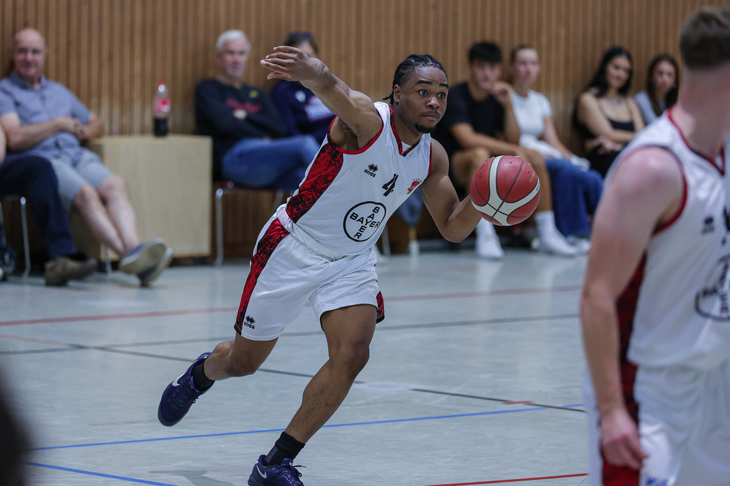 Regio Test BAYER GIANTS vs BSV Münsterland Baskets Wulfen-51 | Fotos von Basketballspielen aus dem Raum NRW fotografiert von Gero Mueller-Laschet und Daniel Schaefer - Realisiert mit Pictrs.com
