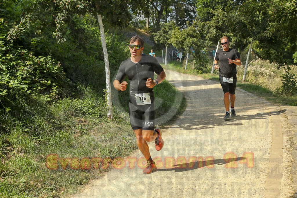 250824_1435_EX1_6779 | Sportfotografie im Rhein-Sieg Kreis, Köln, Bonn, NRW, Rheinland Pfalz, Hessen, etc. Unser Tätigkeitsfeld umfasst den Laufsport vom Volkslauf über den Marathon, Duathlon, Triathon bis zum Ultralauf wie Kölnpfad Ultra oder Schindertrail.