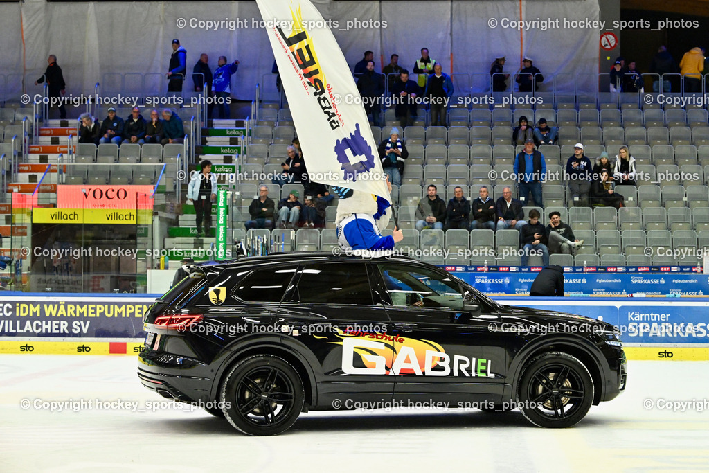 EC IDM WÄRMEPUMPEN VSV vs. Steinbach Black Wings Linz | Maskottchen EC VSV, Fahrschule Gabriel, EC IDM WÄRMEPUMPEN VSV vs. Steinbach Black Wings Linz, EC IDM WÄRMEPUMPEN VSV vs. Steinbach Black Wings Linz am 04.03.2026 in Villach (Stadthalle Villach), Austria, (Photo by Bernd Stefan)