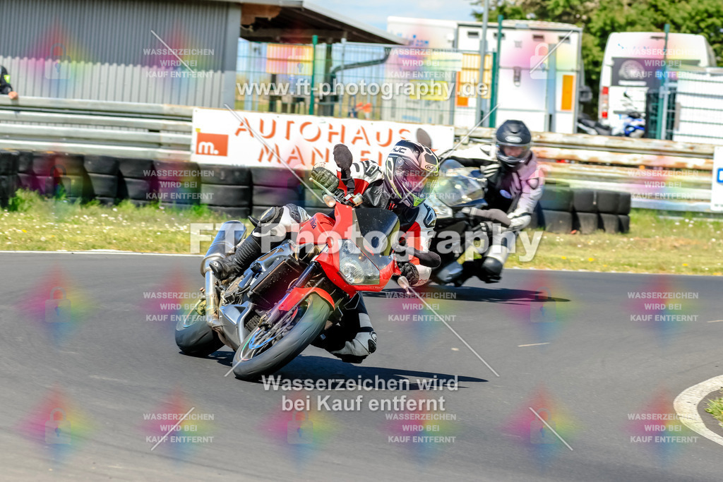 _OTO2277 | Hier findet Ihr Bilder von Touristenfahrten auf der Nürburgring Nordschleife oder von anderen Veranstaltungen die ich besucht habe. Viel Spass beim Durch Schauen 