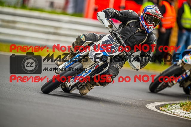 MaZZes_FotoMatrix_230702_8811 | UE40