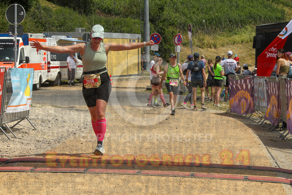 250614_1344_EV4_1269 | Sportfotografie im Rhein-Sieg Kreis, Köln, Bonn, NRW, Rheinland Pfalz, Hessen, etc. Unser Tätigkeitsfeld umfasst den Laufsport vom Volkslauf über den Marathon, Duathlon, Triathon bis zum Ultralauf wie Kölnpfad Ultra oder Schindertrail.