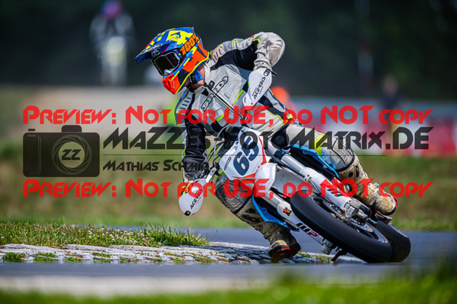 MaZZes_FotoMatrix_220702_0734 | S4