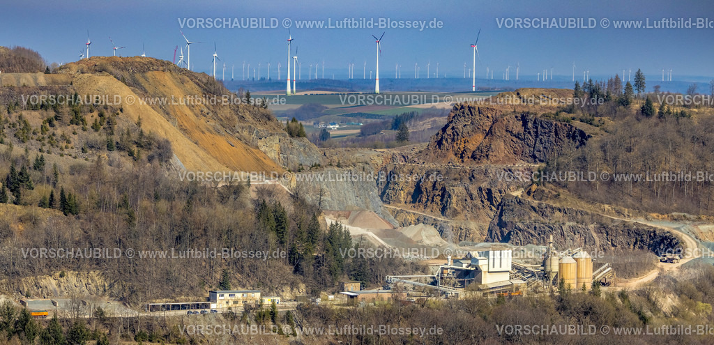 Brilon220303391 | Luftbild, Steinbruch Bilstein, Westdeutsche Grauwacke-Union, Windpark, Brilon, Sauerland, Nordrhein-Westfalen, Deutschland