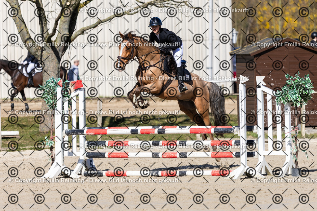 CL5A3022 | Emilia Reinking Fotografie - Realisiert mit Pictrs.com