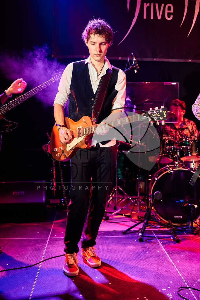 051_RC_OMEE_2025_03DriveHunt_DRH09111 | alexandershorti - Realisiert mit Pictrs.com