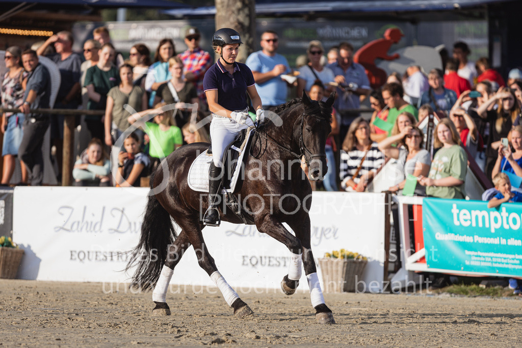 230728_BHO_Showprogramm-550 | Deine schönsten Turniermomente als professionelle Fotos! Entdecke hochwertige Pferdesport-Fotografie im Online-Shop. Jetzt Fotos finden & bestellen!