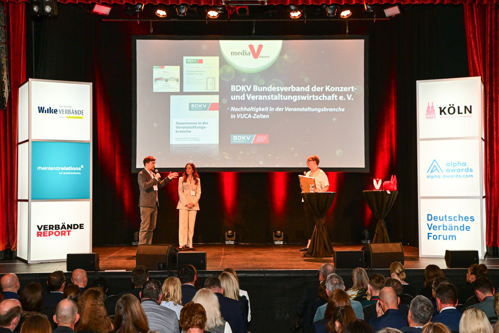 0191Media_V_Award_2025_Foto_Stefan_Wernz | Fotograf Köln - Realisiert mit Pictrs.com