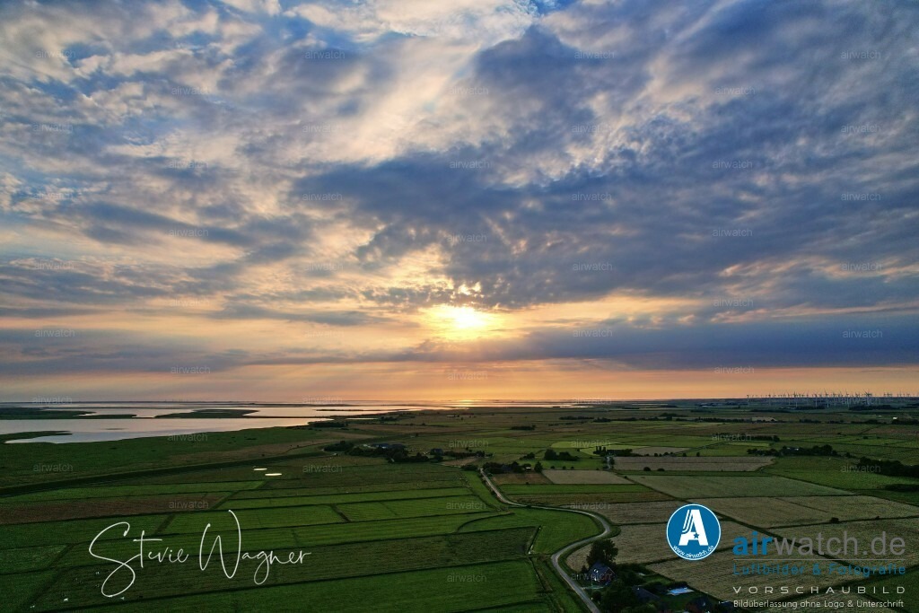 Luftbilder Hattstedtermarsch | Luftbilder, Nordsee, Nordfriesland, Hattstedtermarsch, Sterdebüll, Deichweg, Speckiweg, Seedeichgraben