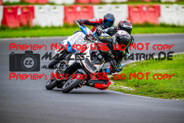 MaZZes_FotoMatrix_230827_4262 | K2