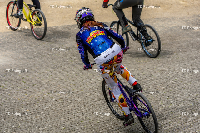 BayBMX2026-05811 | Fotogalerie von Thomas Dettweiler mit Eventbildern und lizenzfreien Fotos. Perfekt als Wandbild, für Büro, Website oder private Nutzung. - Realisiert mit Pictrs.com