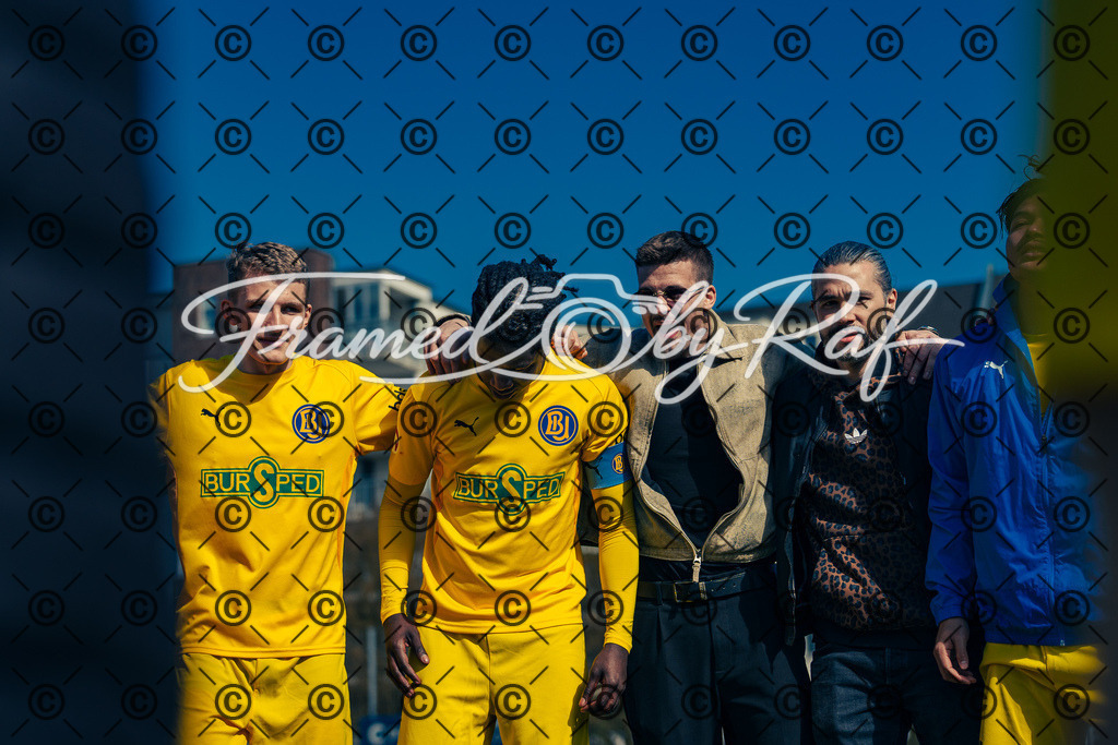 DSC03746 | Professioneller Online-Store für hochwertige Fotografie: Entdecke einzigartige Bilder aus Street, Events und Lifestyle. Sichere dir exklusive Prints und digitale Downloads in bester Qualität für dein Zuhause oder Projekte. - Realisiert mit Pictrs.com