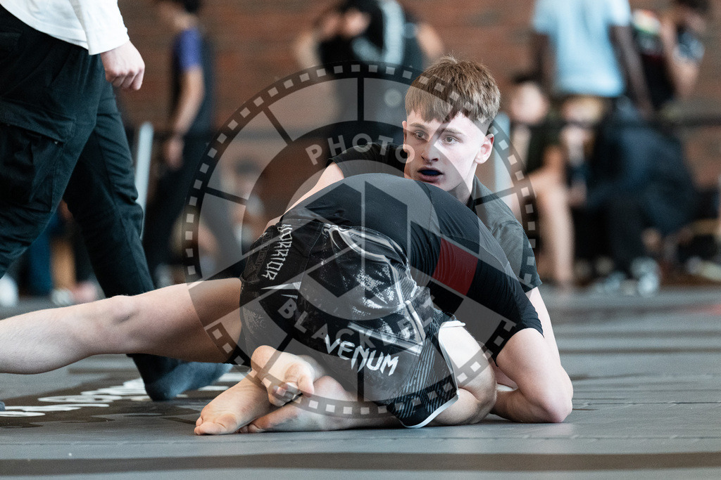 20251129PBB7509 | Fighters compete during the luta livre competition ILLCS XI winter edition on November 29, 2025 in Hannover, Germany.