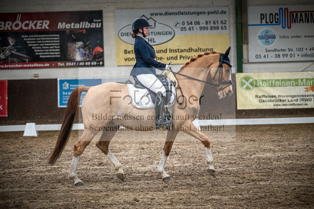 DOS_1445 | Entdecke hochwertige Reitturnierfotos von Foto Oger. Professionell, emotional und authentisch – jetzt Lieblingsmomente im Shop bestellen.Deutschlandweite Turnierfotografie. - Realisiert mit Pictrs.com