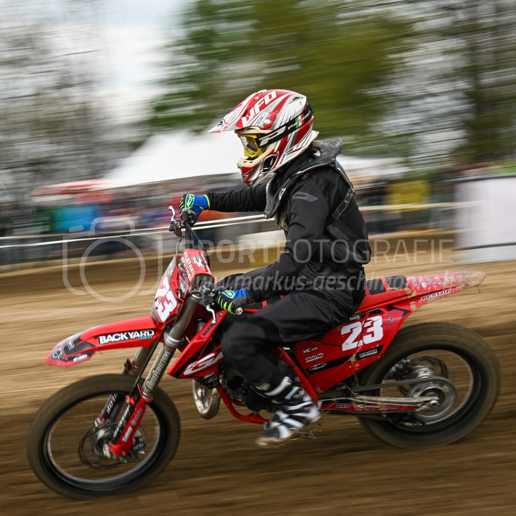 Motocross Schlatt bei Winterthur - 30. April 2023 | #23 Frick Yara aus Obfelden (CH) auf GASGAS in der Kategorie Swiss MX Women Cup am Motocross Schlatt bei Winterthur, 30. April 2023. 
Instagram: @mx_schlatt | @mc_wila | @sam_schweiz
Bild: Sportfotografie Markus Aeschimann | www.markus-aeschimann.ch - Realisiert mit Pictrs.com