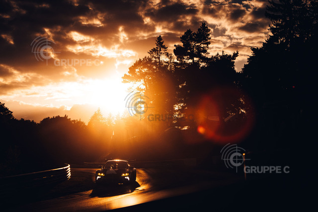 24hNbr22_052820143112091JS_JS | ADAC TotalEnergies 24h Nürburgring 2022 - Foto: Gruppe C Photography - Realisiert mit Pictrs.com