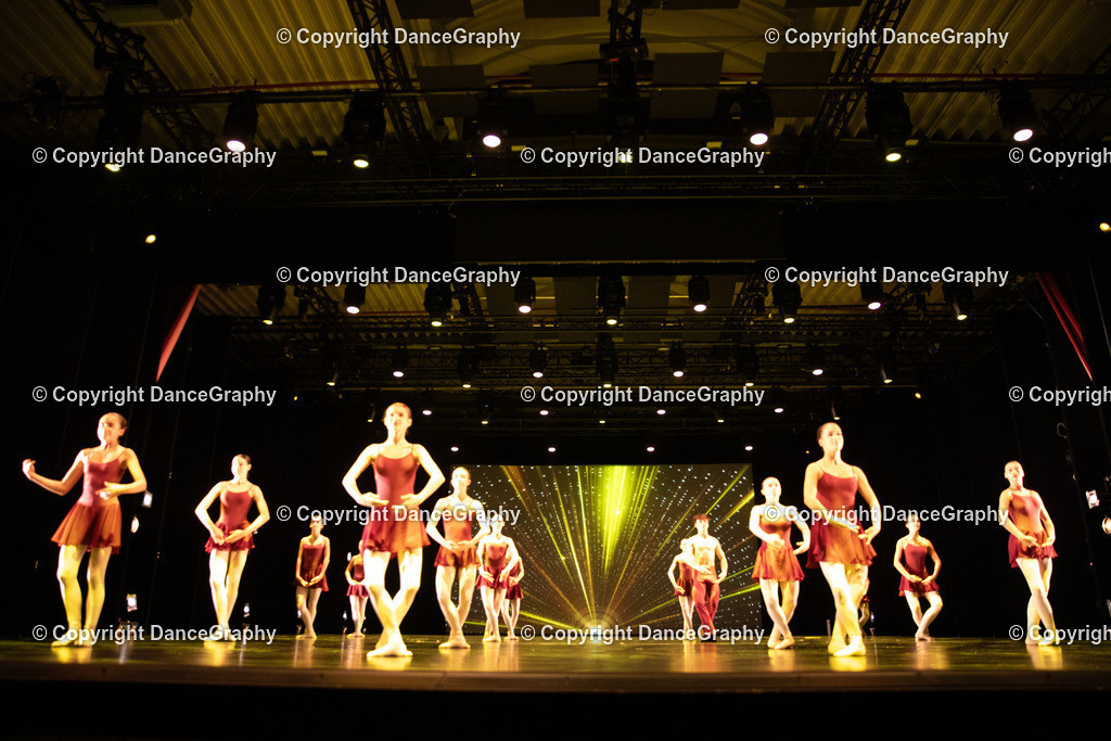 GPHY5551 | DanceGraphy - Realisiert mit Pictrs.com