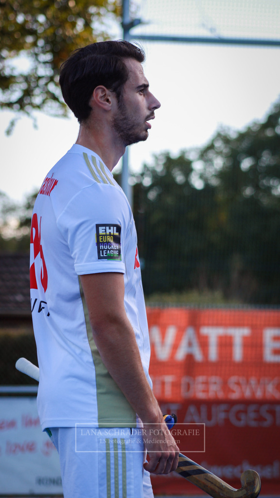 Rot - Weiß Köln - Crefelder HTC 08.10.22-14 | lanaschraderfotografie - Realisiert mit Pictrs.com