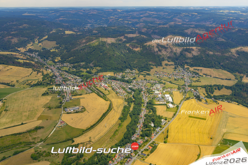 Die Luftaufnahme Forschengereuth - Frankenblick wurde 2022 vom Flugzeug aus (keine Drohne) erstellt. Hohe Auflösung -für große Poster und Wandbilder geeignet - Garantiert!
